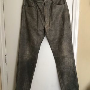 MJulian Wilson’s leather pant